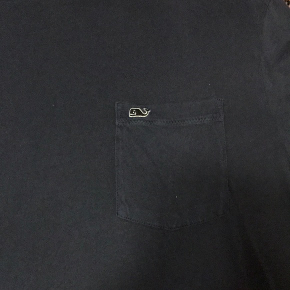 NWT Men’s Vineyard Vines shirt - Picture 2 of 3